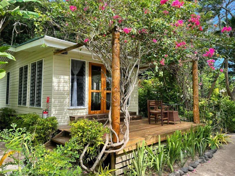 Sau Bay Resort - Off Taveuni Na Sau Bay Dış mekan fotoğraf